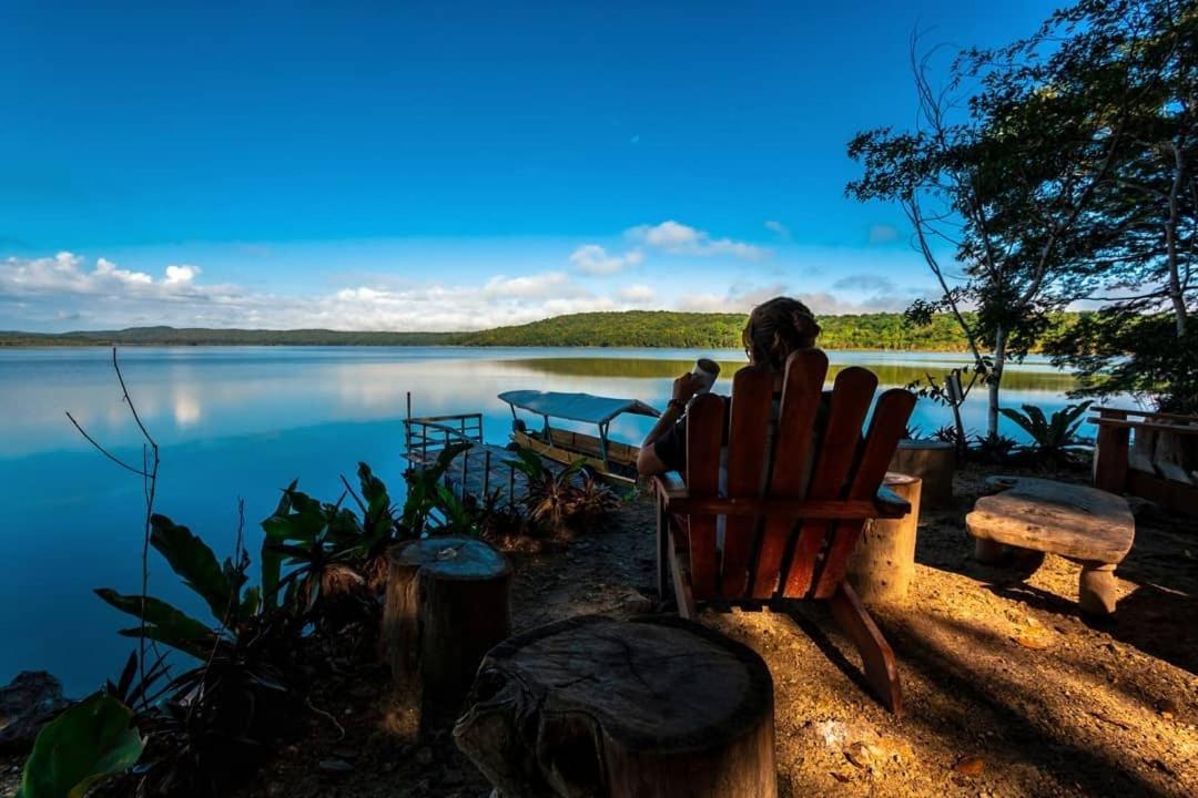 Ecolodge El Sombrero Laguna Yaxha ภายนอก รูปภาพ